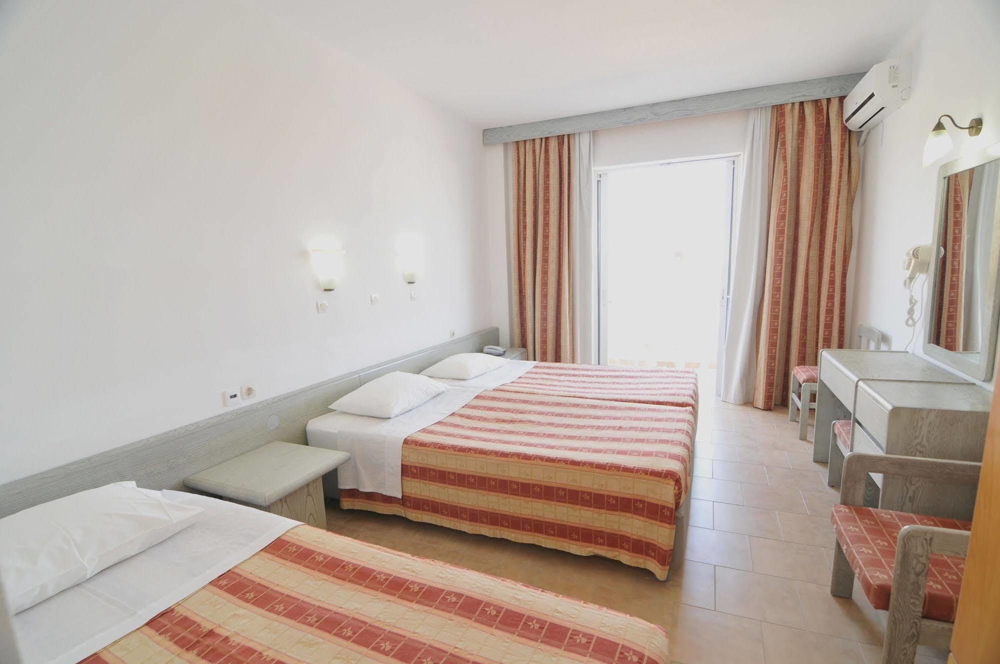 Fourtounis Hotel Kéfalos Extérieur photo